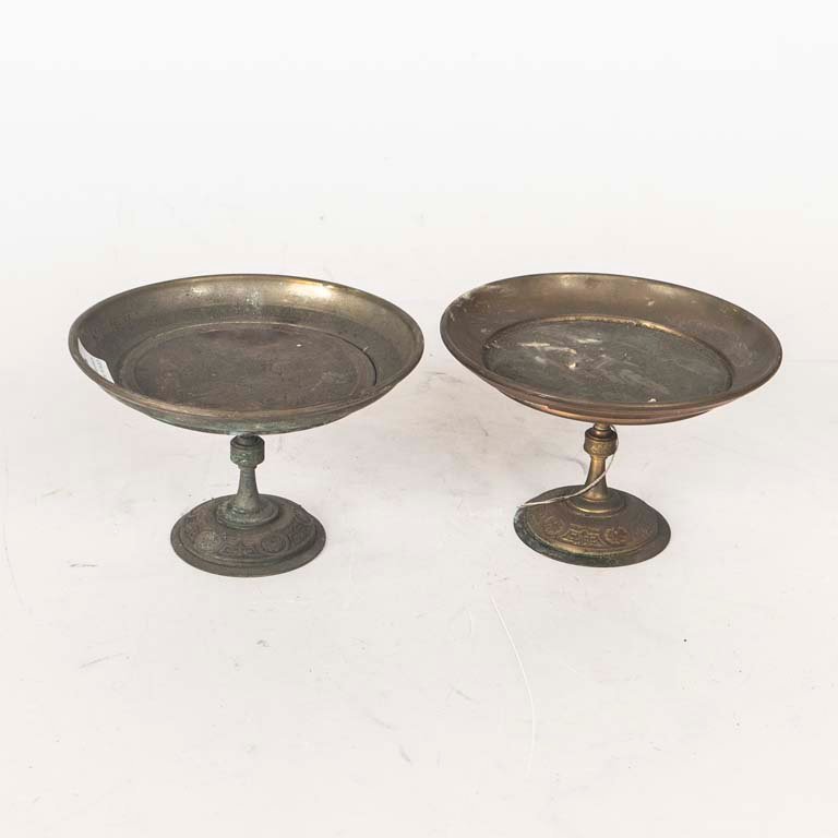 Par de Centros de Mesa Metálicos con Aguafuerte y Desgaste