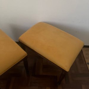 Par de Banquetas Estilo Sheraton Inglesas Tapizado Mostaza - imagen 7