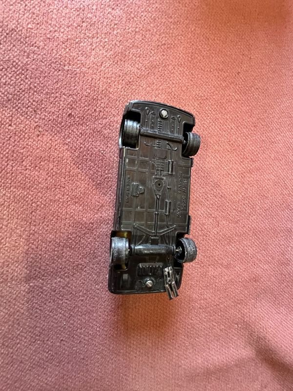 Item 882840 - Image 3