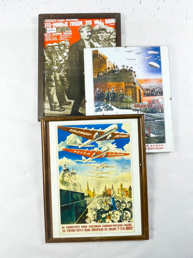Lote de 3 Láminas Soviéticas con Escenas Históricas y Militares