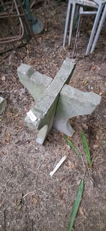 Item 880887 - Image 1