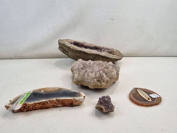 Colección de 5 Geodas, Drusas y Ágatas con Amatista Natural - imagen 1