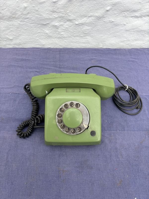 Teléfono de mesa con dial rotatorio (disco) - Año 70 - imagen 1