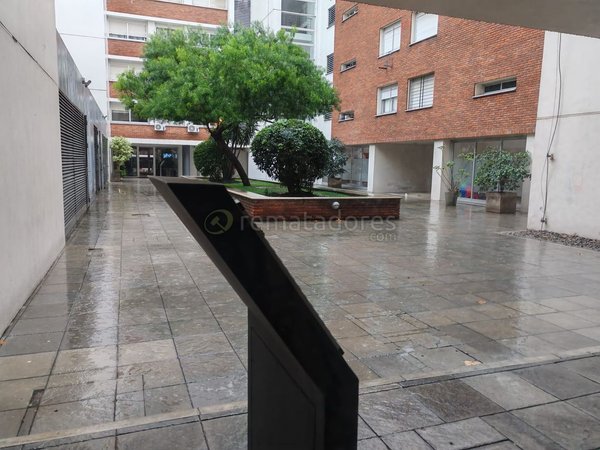 Cartel de Señalización Exterior para Espacios Exteriores