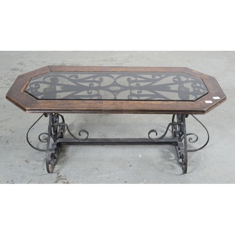 Mesa de Living Octogonal con Pata de Hierro y Centro Vidriado