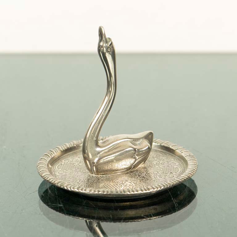 Item 2104016 - Image 0