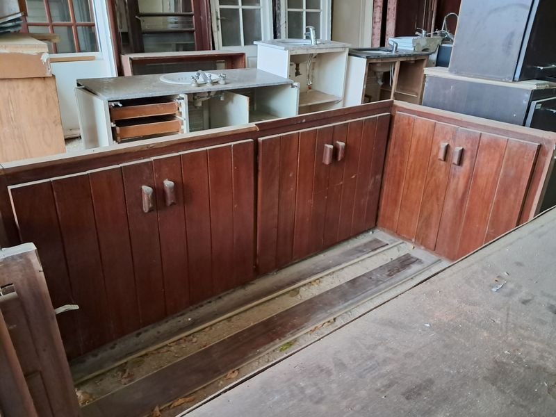 Item 883028 - Image 1