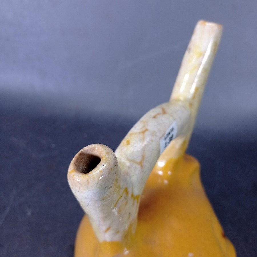Botella o vasija en cerámica con rostro y dos picos - imagen 5
