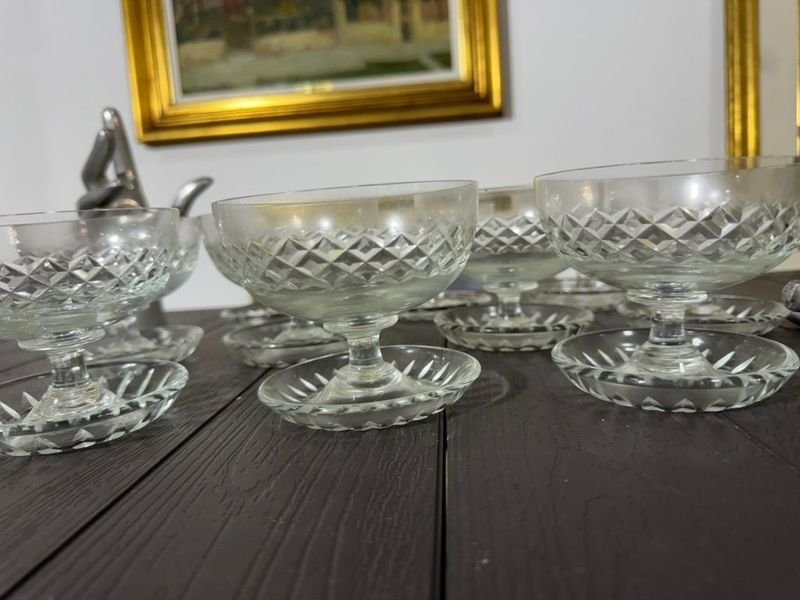 10 Copas de Postre en Cristal Tallado - imagen 2