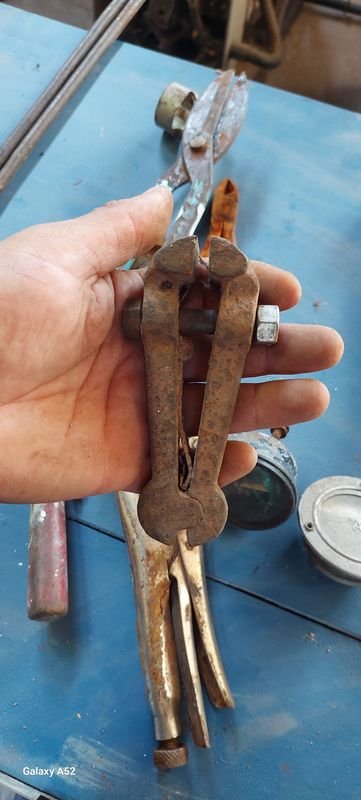 Tijeras y herramientas antiguas para la venta - imagen 12