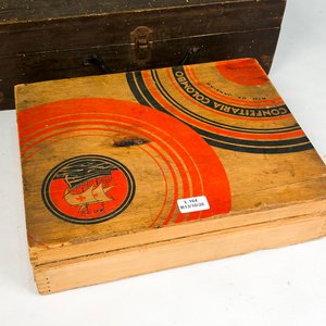 Dos Cajas de Madera Vintage con Tapa Abatible - imagen 3