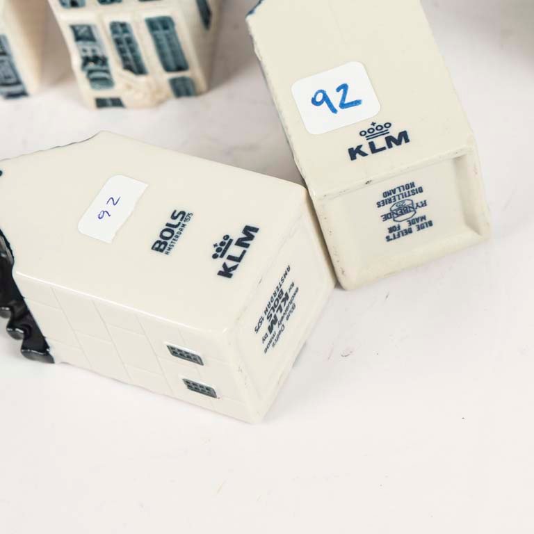 Licoreras de loza holandesa Delft KLM - imagen 2