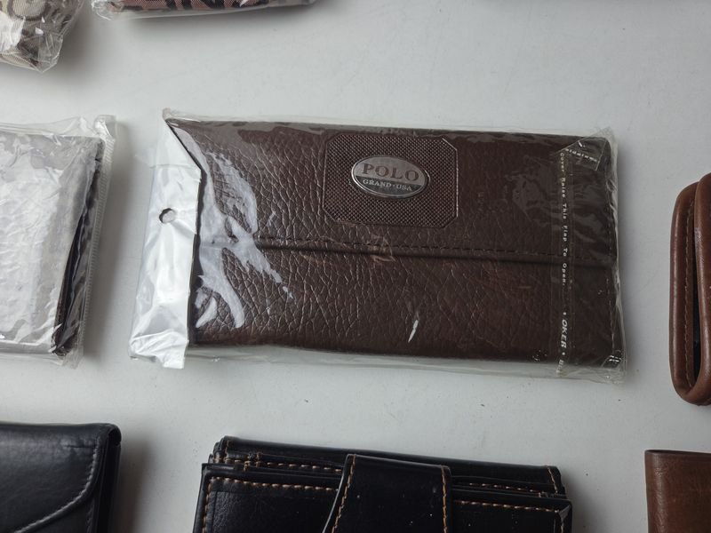 Bolsos y accesorios de excelente calidad - imagen 7