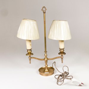 Lámpara de Bronce de Dos Luces con Pantallas - imagen 2