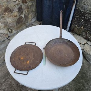 Lote anterior: Plancha y Sartén de Hierro Fundido