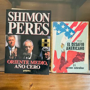Lote siguiente: Libros: Oriente Medio, Año Cero de Shimon Peres y El Desafío Americano de J.J. Servan-Schreiber