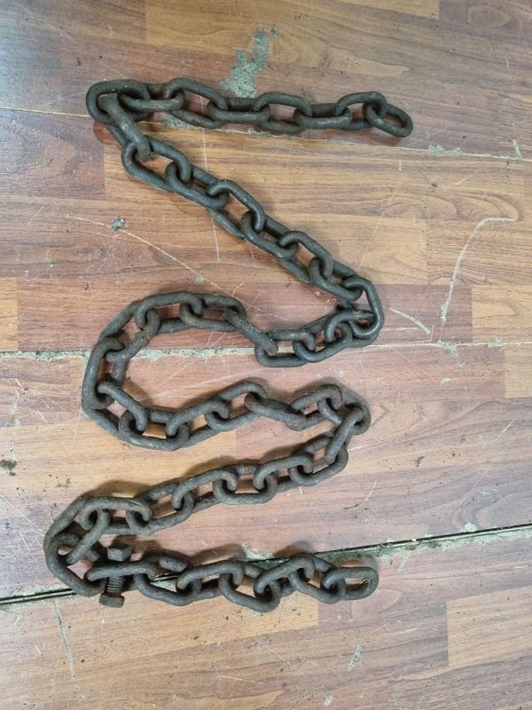 Cadena de Hierro Gruesa con Eslabones Robustos - 1.90mts - imagen 1