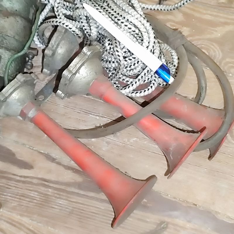 Item 880123 - Image 1