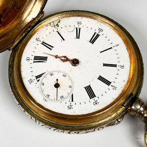 Reloj de Bolsillo Caja de Plata Funciona, Esfera con Chip, Sin Vidrio - imagen 3
