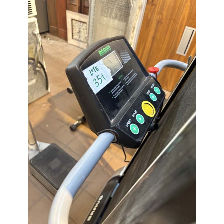 Item 2102512 - Image 1