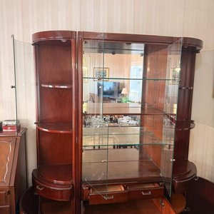 Mueble Bar Vitrina Desarmable Madera Oscura Estilo Clásico - imagen 9
