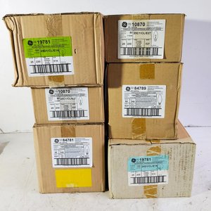 Lote siguiente: Lote de 500 Lamparitas Incandescentes GE de 25W y 60W