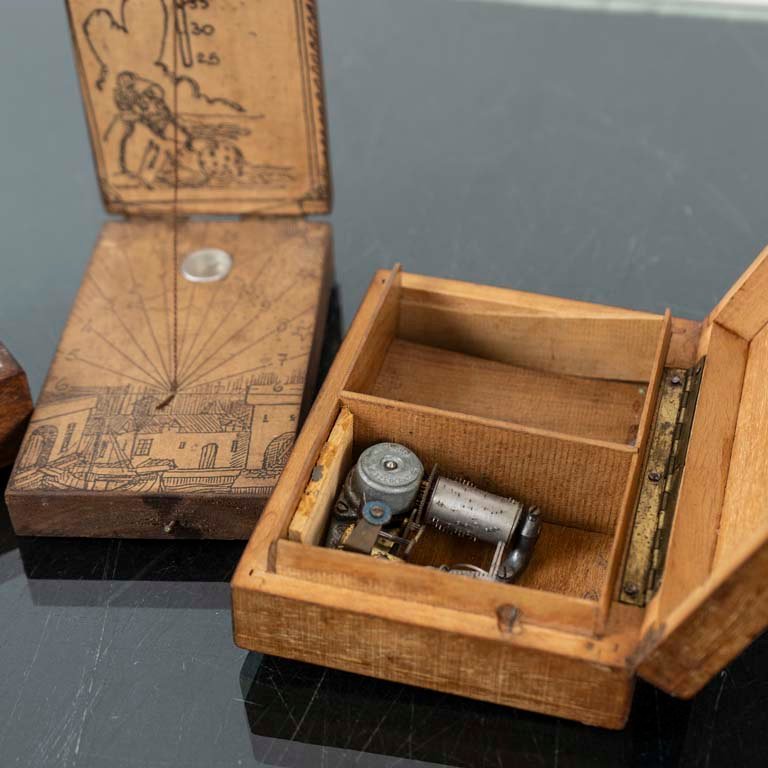 Item 2106581 - Image 1