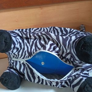 Burrito de Goma con Funda de Cebra para Niños - imagen 4