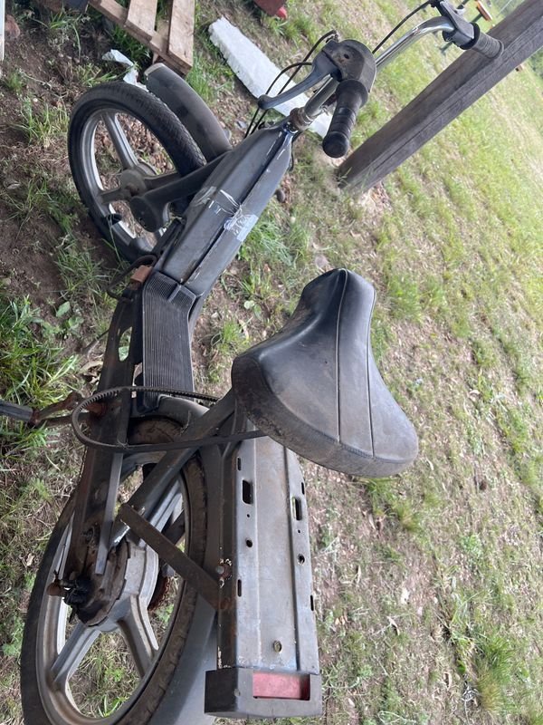 Vespa Ciao Sin Motor para Repuestos o Restaurar - imagen 1
