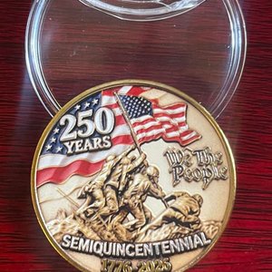 Moneda Conmemorativa Estados Unidos 250 Años de Independencia (1776-2026) - imagen 4
