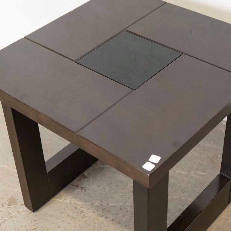 Item 2101901 - Image 1