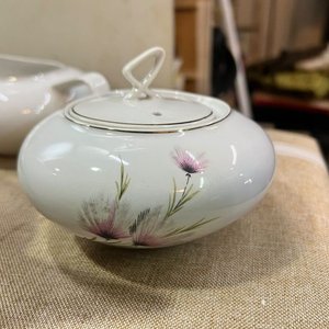 Conjunto de Porcelana Olmos Uruguaya con Flores Rosadas - 5 Piezas - imagen 18