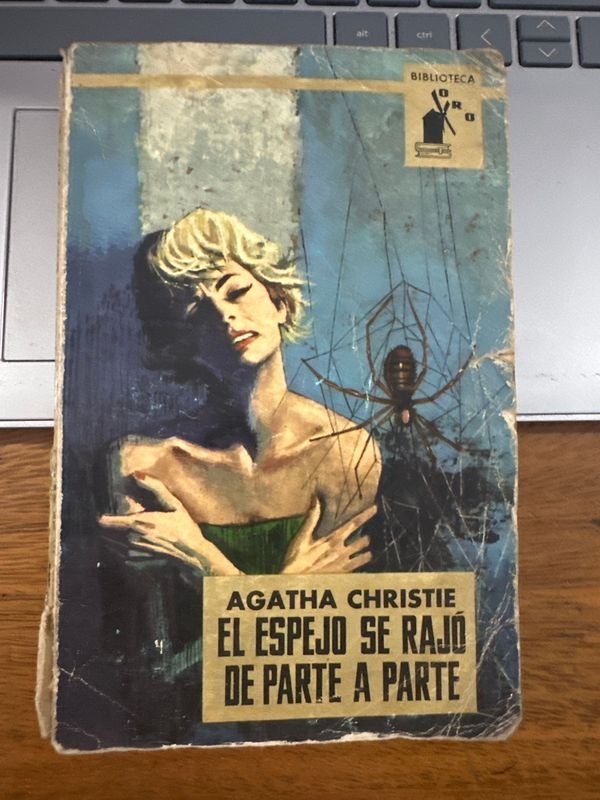 Libro El Espejo se rajó de parte a parte de Agatha Christie