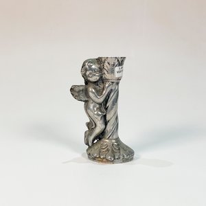 Candelero de Peltre con Querubín - 15 cm - imagen 1