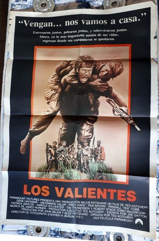 Poster de Cine "Los Valientes" (Uncommon Valor) - Gene Hackman, 1983