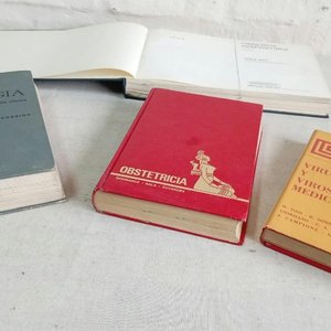 Lote de 4 libros médicos: Fisiología Respiratoria, Patología, Virus y Virosis, Obstetricia - imagen 8