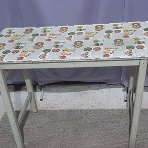 Mesa de Cocina Vintage con Tapa Decorada con Frutas - imagen 3