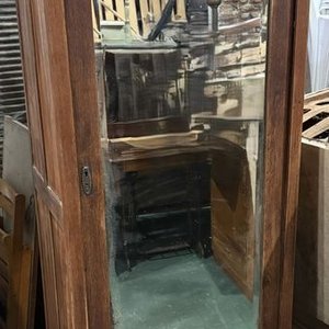Antigua Ropería de Pinotea con Espejo Biselado Original - imagen 6