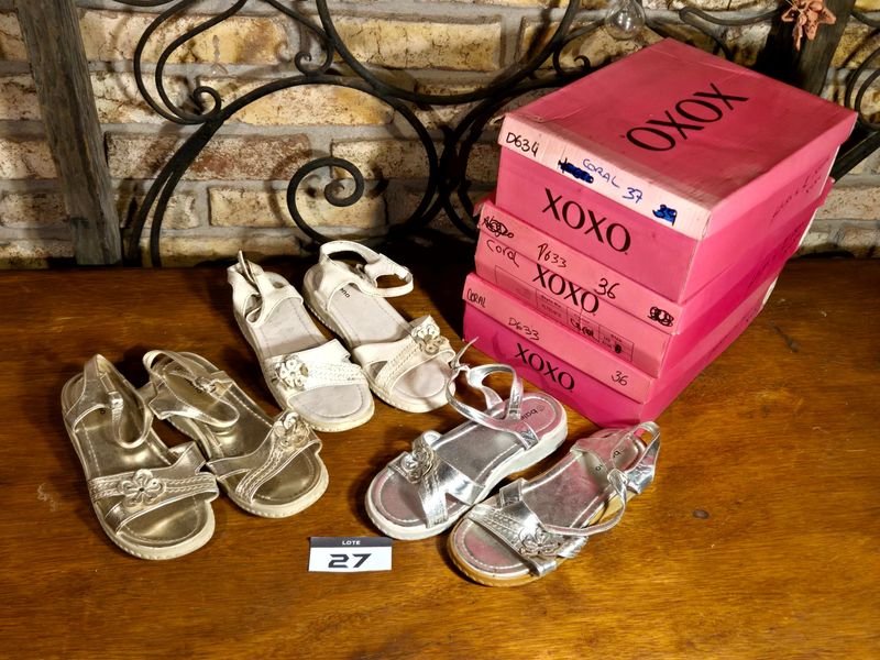 Lote de 6 Calzados: Sandalias Plataforma Mujer y Chatas Niña
