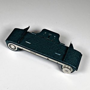 Lote de Accesorios Fotográficos Antiguos: Cámara Metopta, Lente Wollenak y Flash Kobold - imagen 5