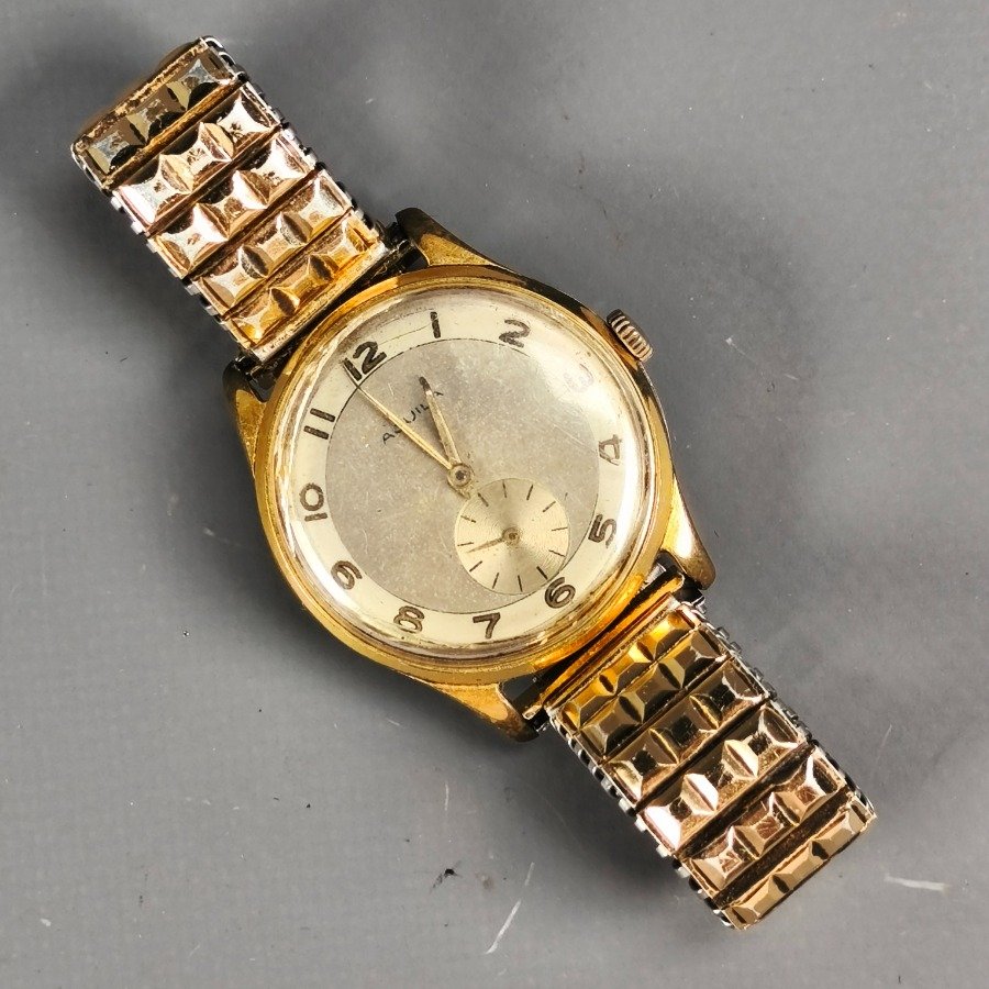 Item 16329 - Image 0