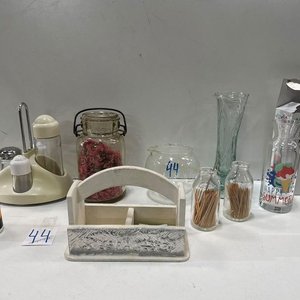Set de Cocina y Decoración: Especiero, Frasco con Flores Secas, Floreros y Más - imagen 3
