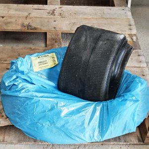 Lote siguiente: Vejigas para Camión Sin Marca ni Modelo