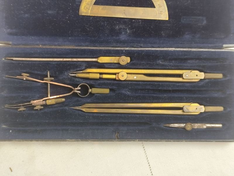 Item 841730 - Image 0