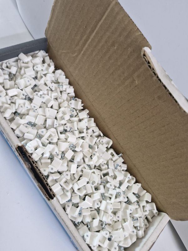 Caja De Grampas - Accesorios para Vehículos - imagen 2