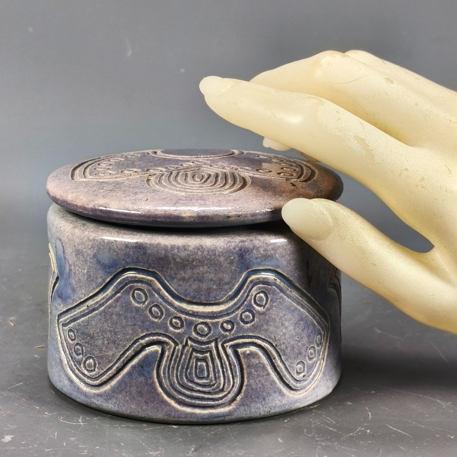 Item 18770 - Image 2