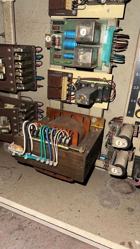 Tablero de control electrónico para ascensores o maquinaria - imagen 1