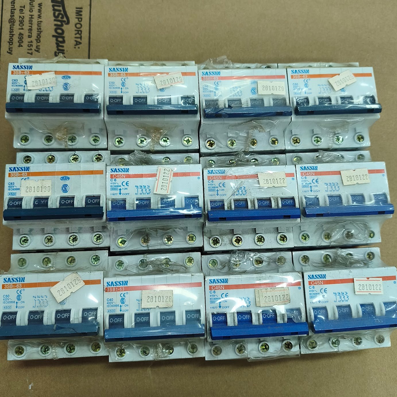 Lote de 12 Llaves Térmicas Multipolares Sassin