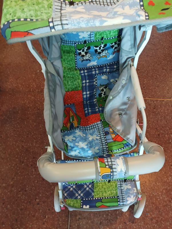Coche de bebe restaurado a nuevo - imagen 3