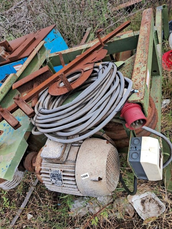 Item 896312 - Image 5